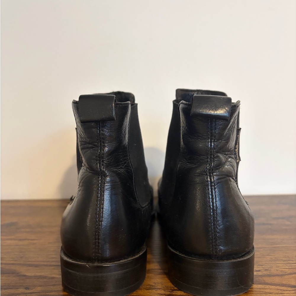 Russell & Bromley Black chelsea Boots ankle Chelsea boots - Picture 3 of 7